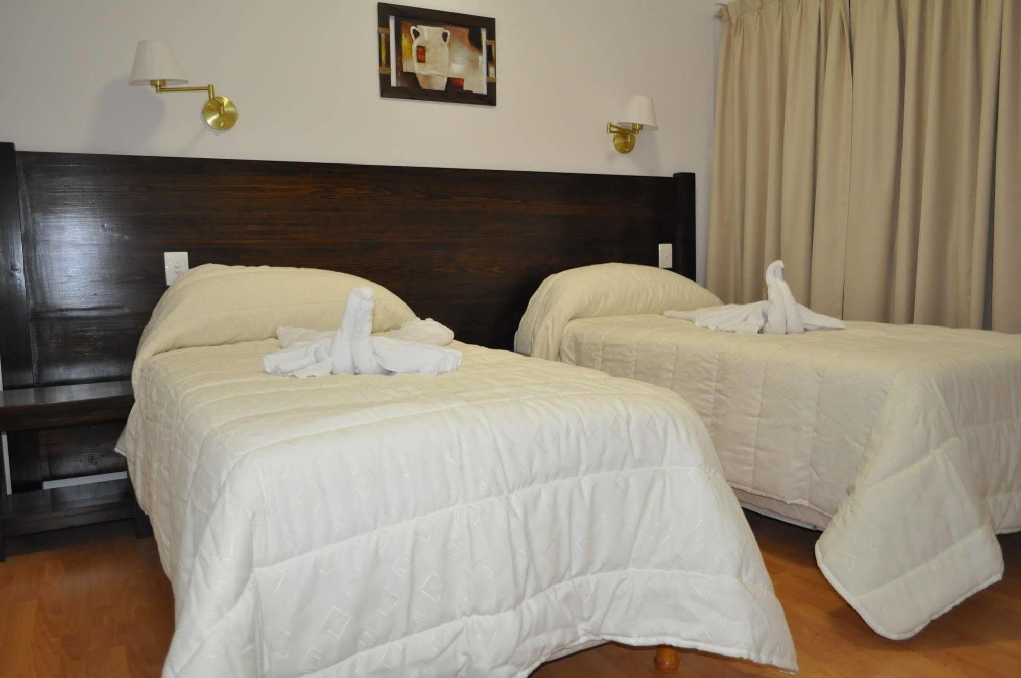Hotel Las Maras Puerto Madryn Eksteriør billede