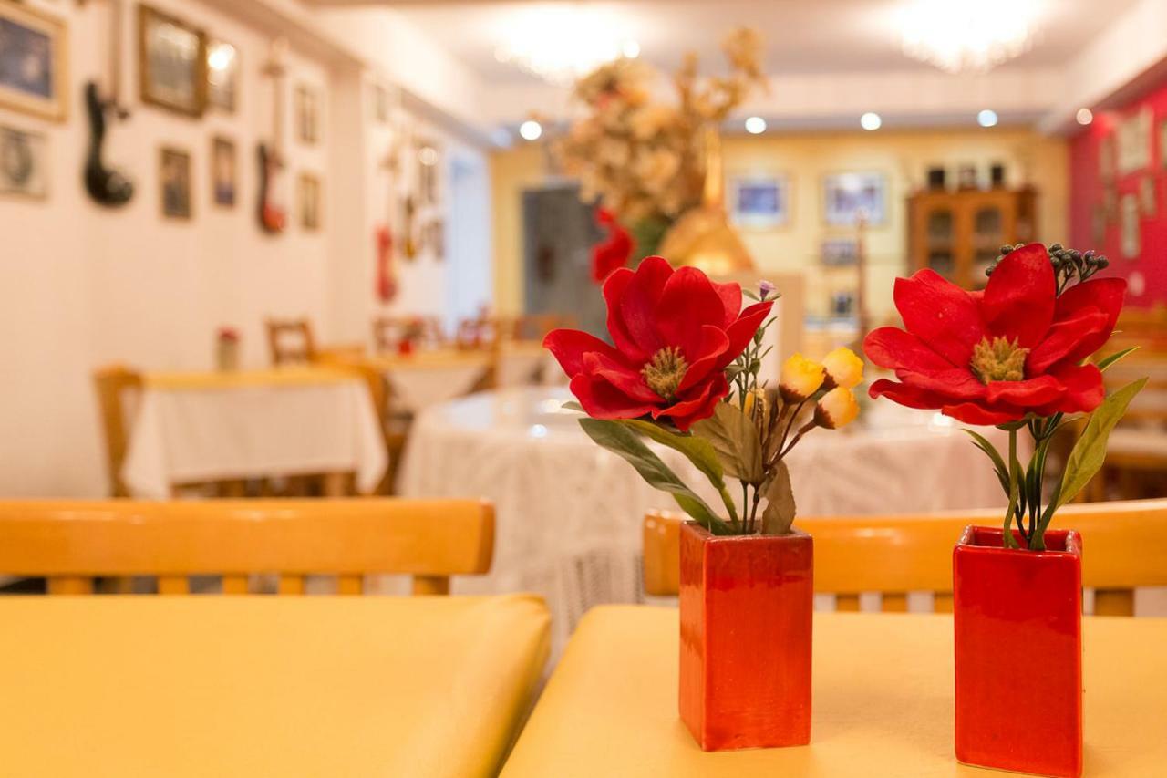Hotel Las Maras Puerto Madryn Eksteriør billede